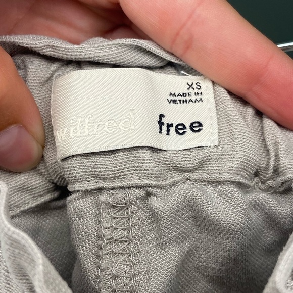 Aritzia Wilfred Free Harulia Shorts Gray Linen Blend High Waisted - Picture 4 of 6